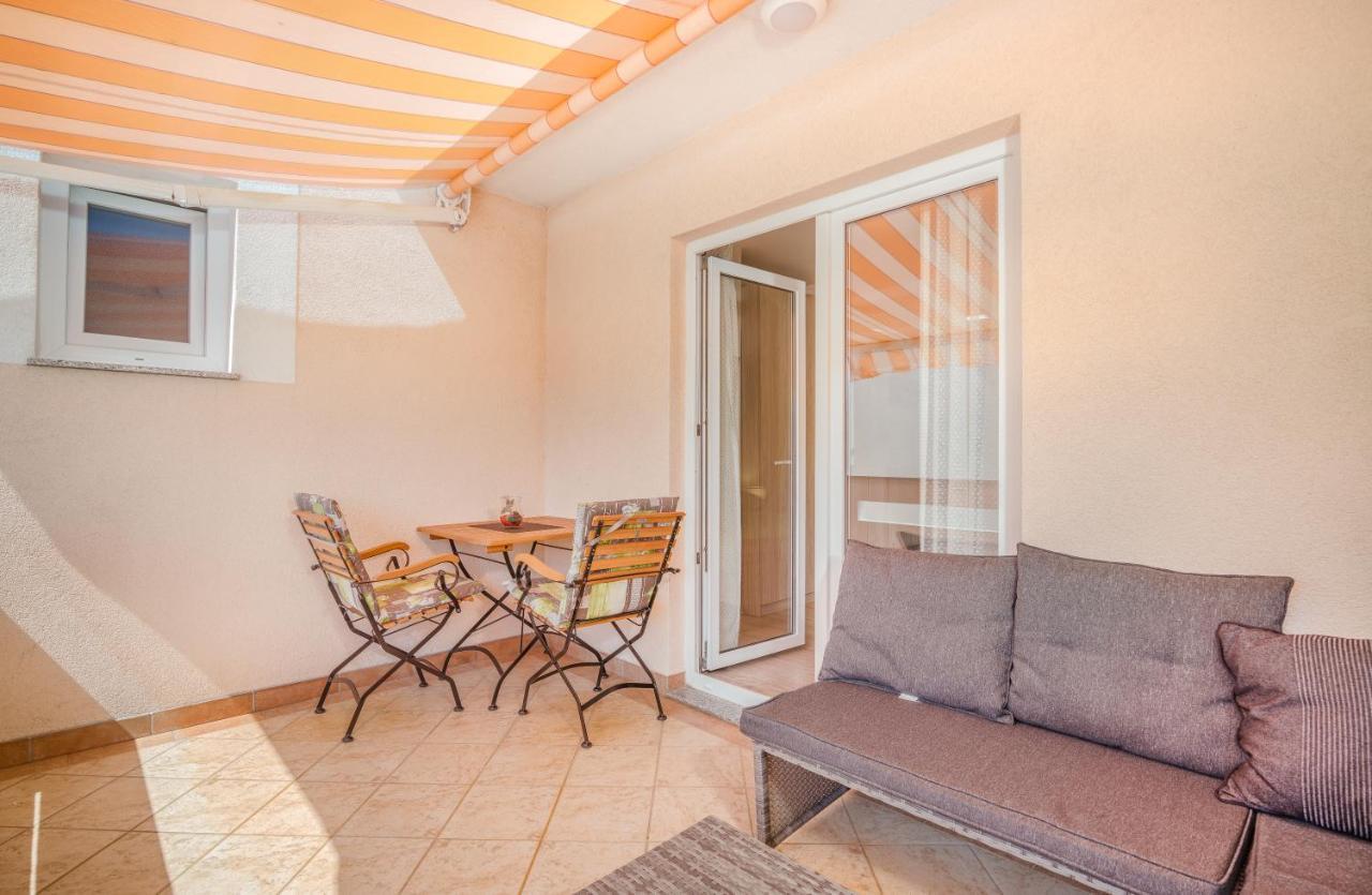 Apartment Stella Di Mare Krk Town Extérieur photo